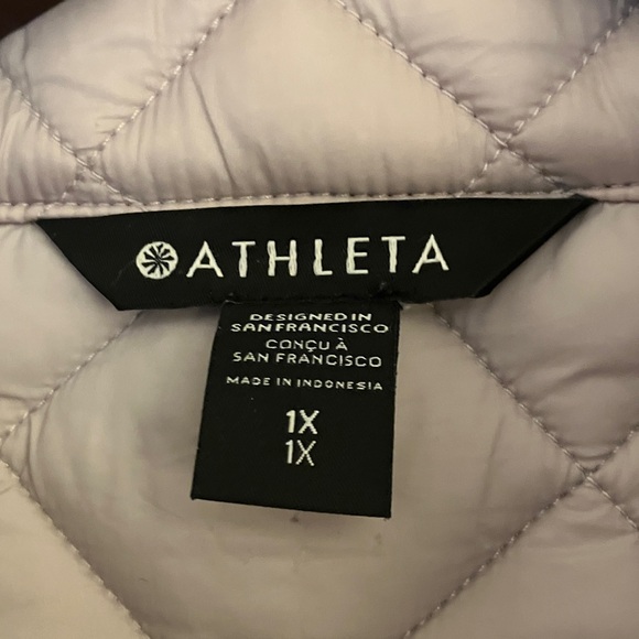 Lavender 1X Athleta Quilted Vest - Picture 2 of 4
